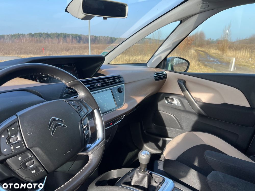 Citroën C4 Picasso - 10