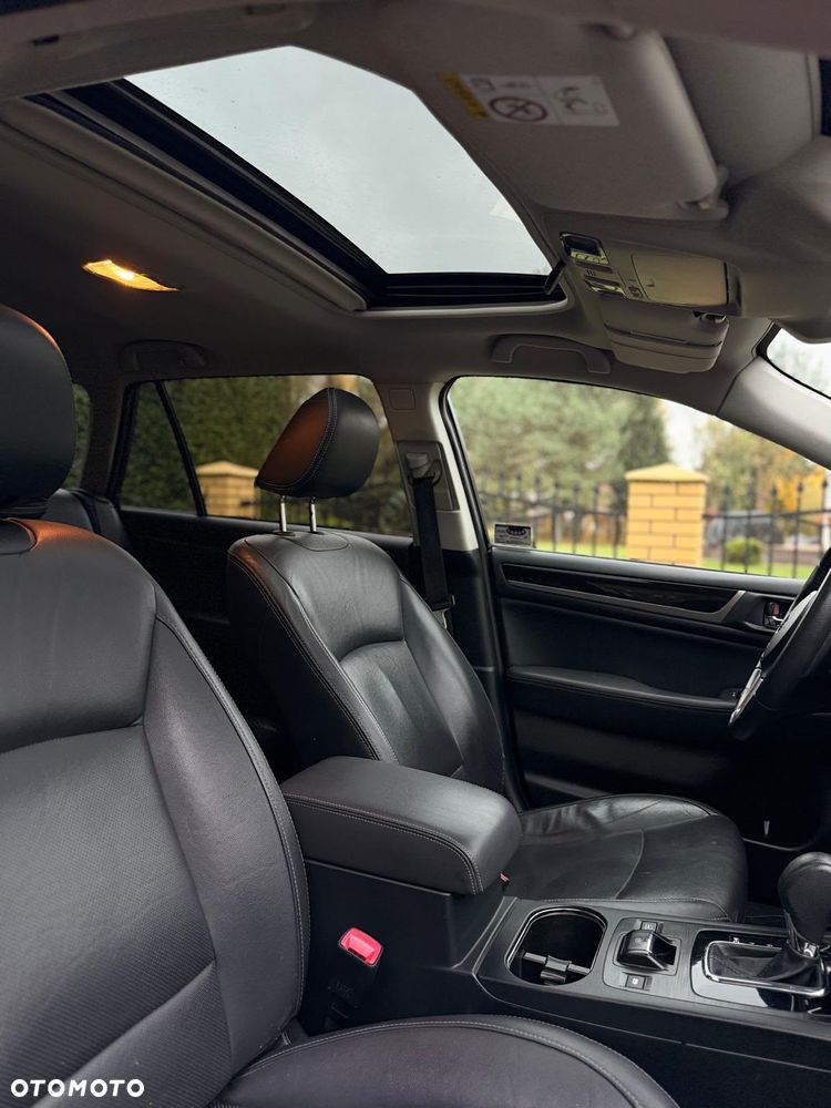 Subaru Outback - 12