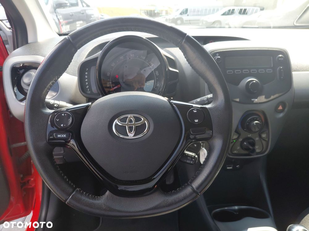 Toyota Aygo - 16