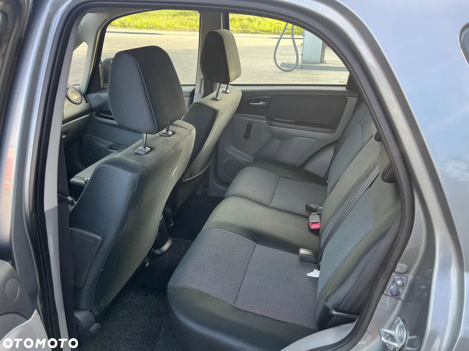 Suzuki SX4 1.6 GLX / Comfort - 11