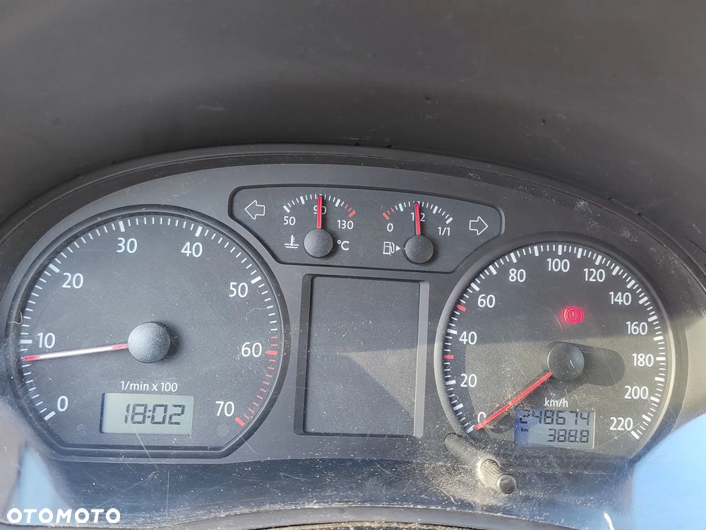 Volkswagen Polo 1.2 Team - 11