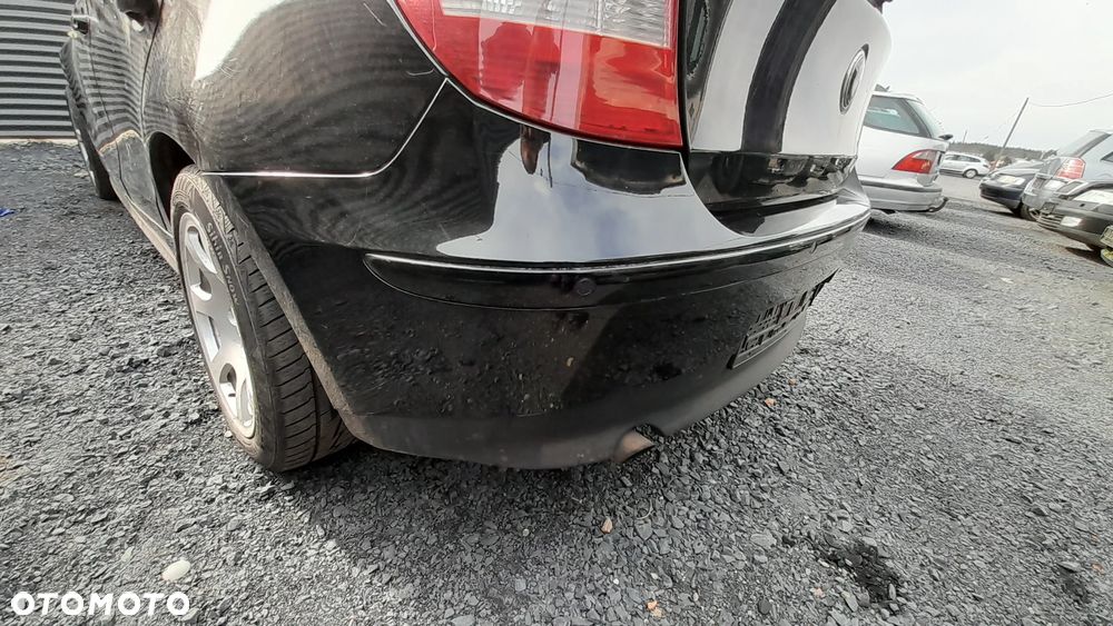 BMW 1 E87 ZDERZAK TYLNY TYŁ KOMPLETNY 668/9 nr. 85/3 - 4