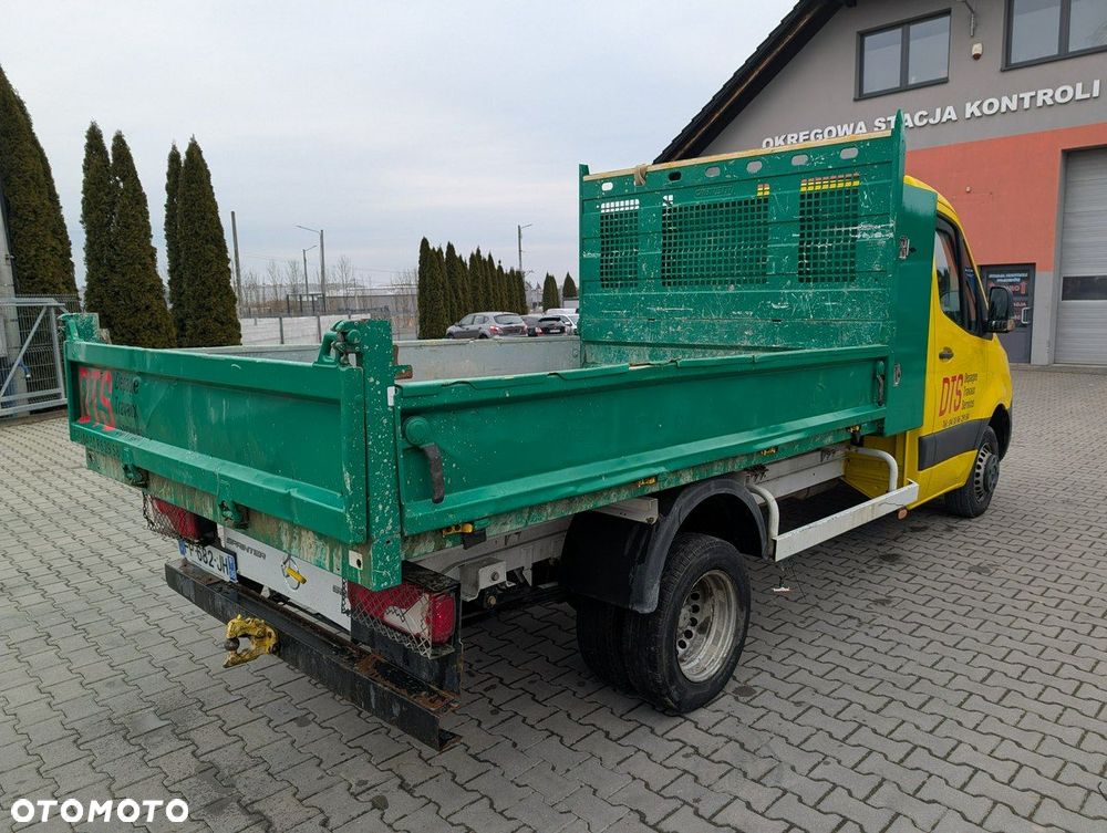 Mercedes-Benz Sprinter - 5