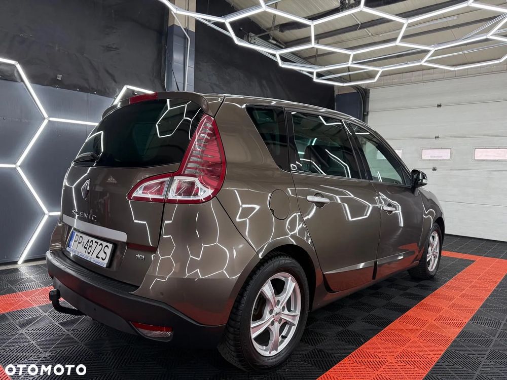 Renault Scenic Energy dCi 130 Start & Stop Bose Edition - 10