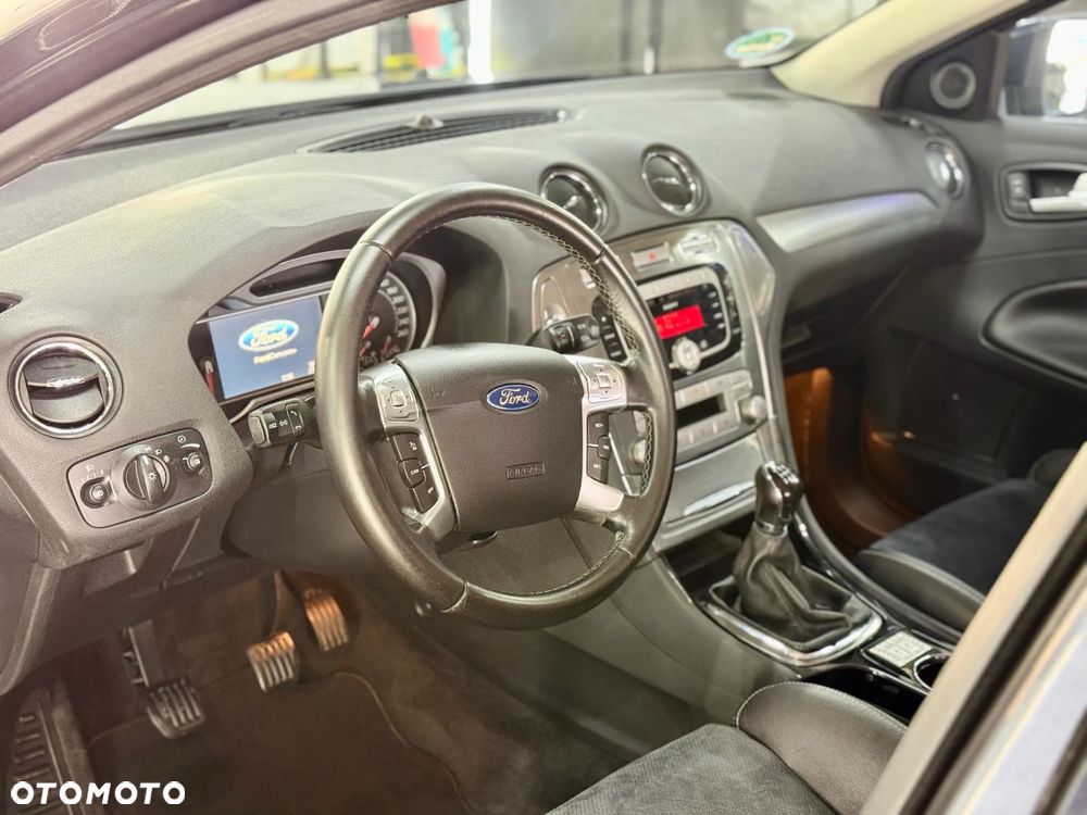 Ford Mondeo 2.0 Viva Titanium - 14