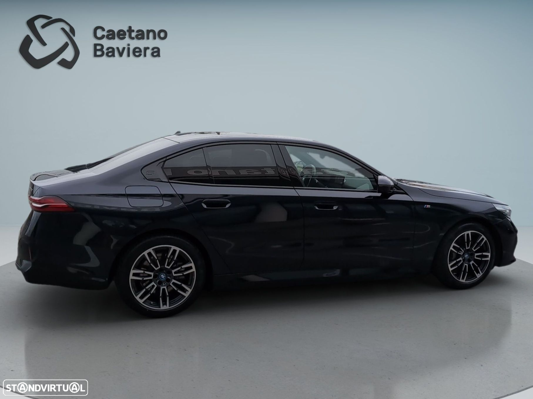 BMW i5 eDrive40 Pack Desportivo M - 9