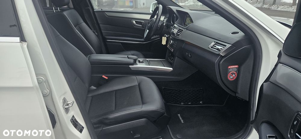 Mercedes-Benz Klasa E - 25