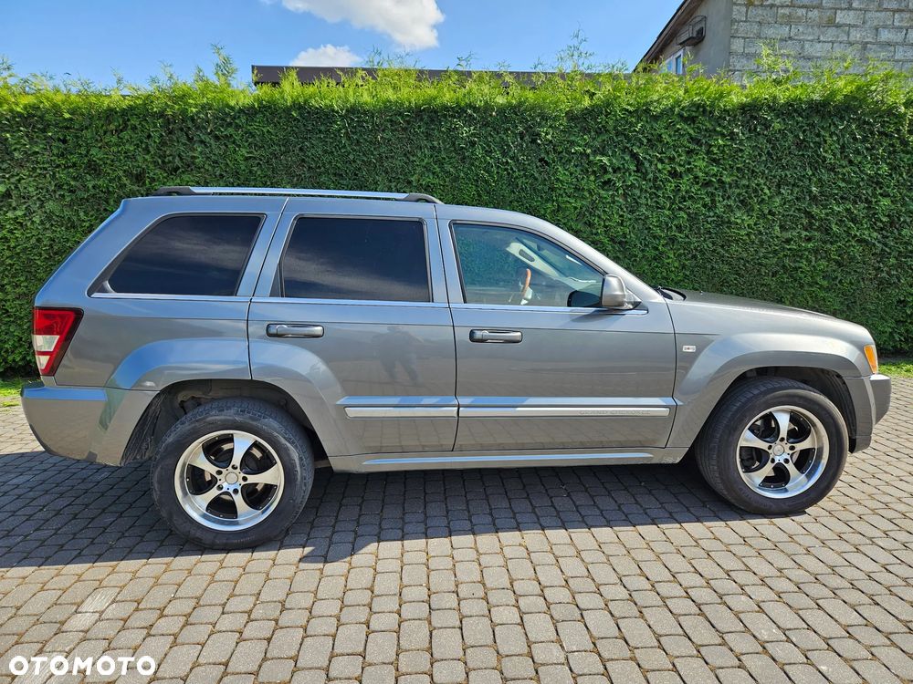 Jeep Grand Cherokee - 3