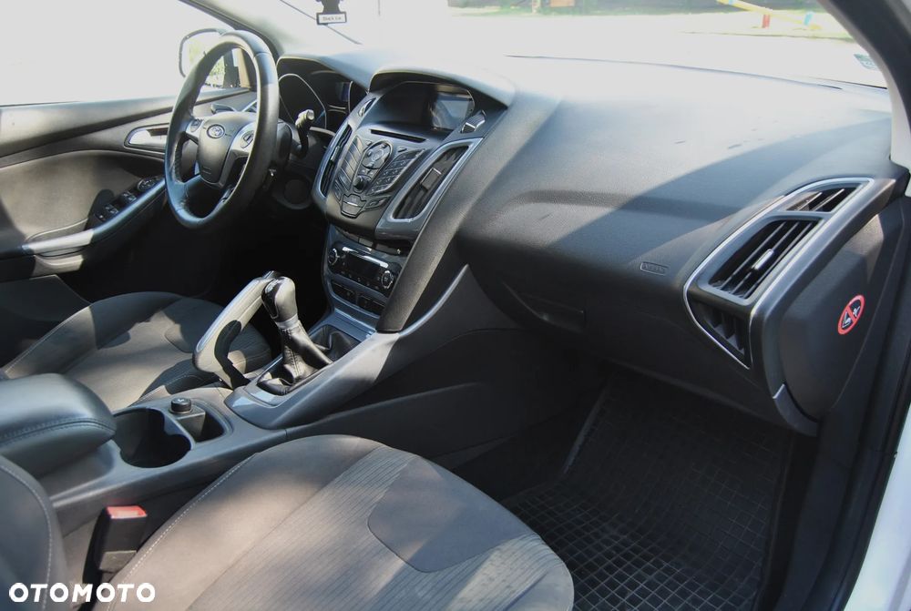 Ford Focus - 7