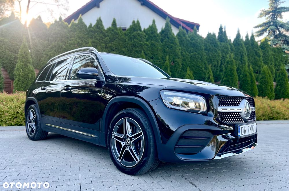Mercedes-Benz GLB 200 d 4-Matic AMG Line 8G-DCT - 3