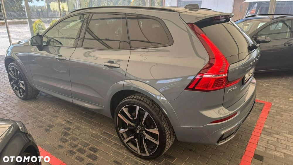 Volvo XC 60 B5 B AWD Ultimate Dark - 30