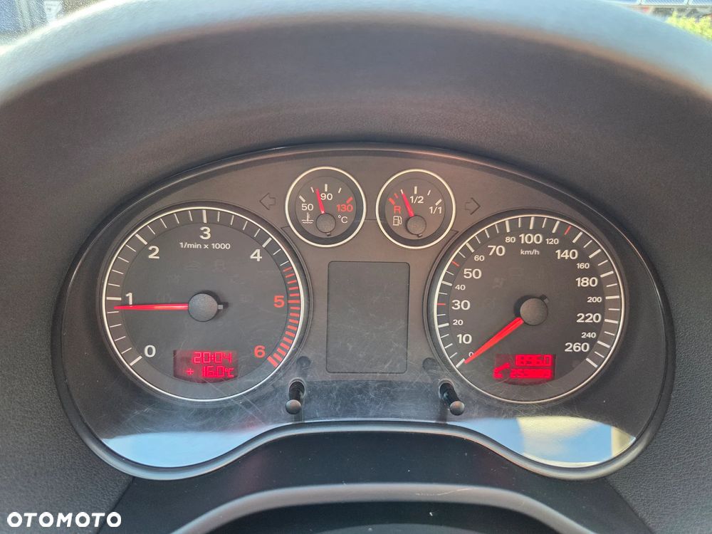 Audi A3 3-drzwiowe 2.0 TDI Ambition - 14