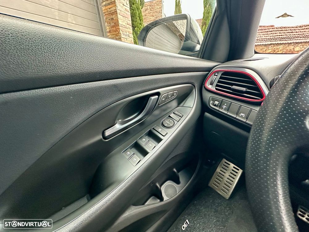 Hyundai i30 Fastback N 2.0 T-GDI Performance - 9