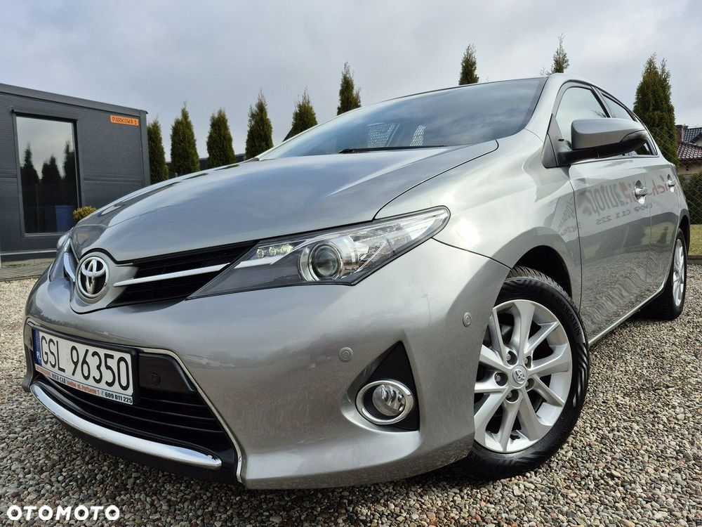 Toyota Auris - 15