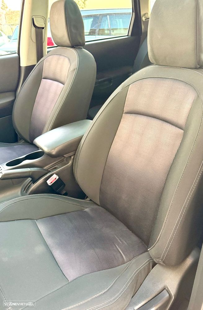 Nissan Qashqai +2 1.6 dCi Tekna Premium 17 360 S&S - 6