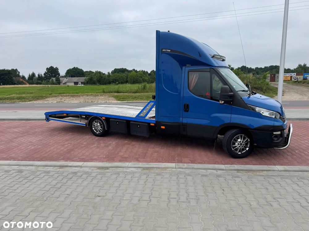Iveco DAILY - 15