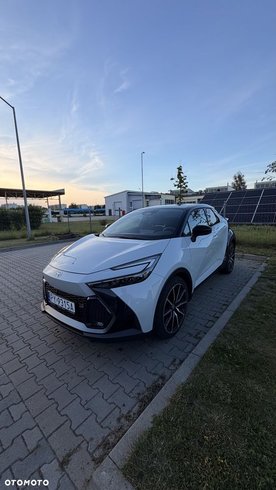Toyota C-HR+ - 26