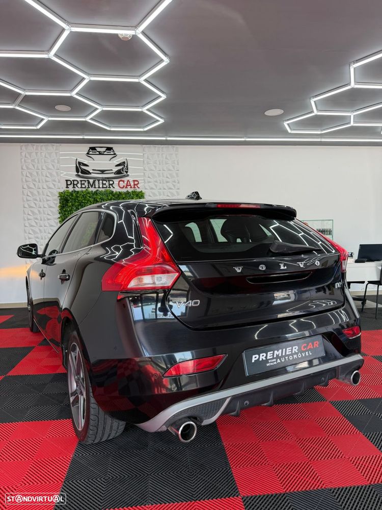 Volvo V40 2.0 D2 R-Design - 12
