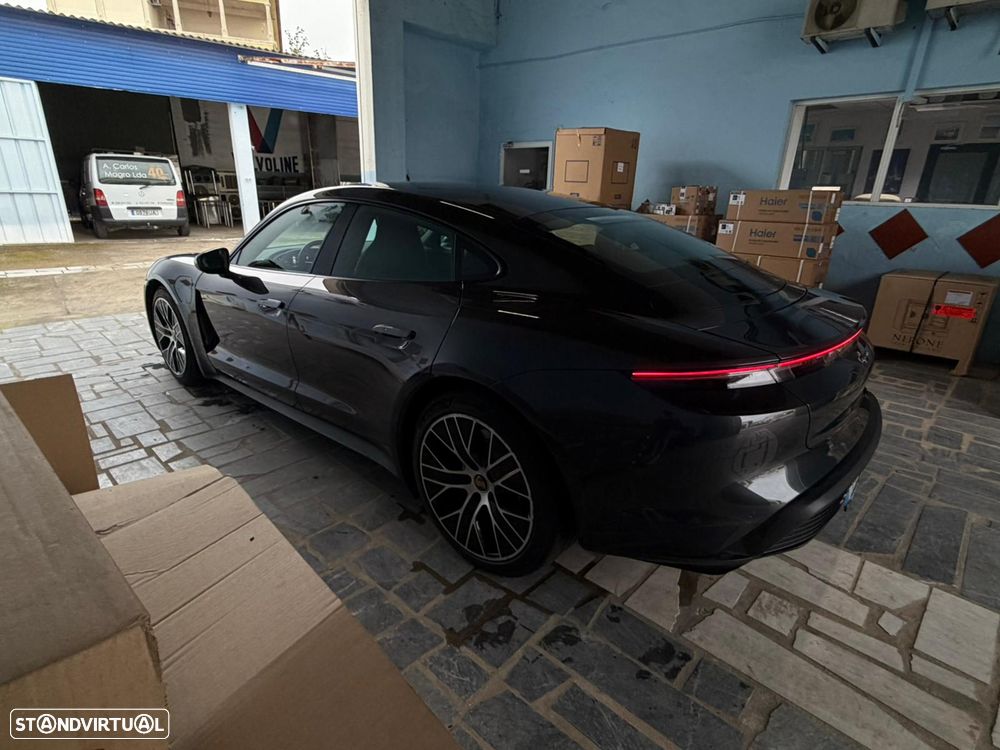 Porsche Taycan Standard - 6