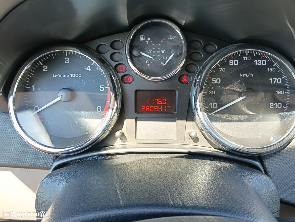 Peugeot 207 1.4 HDi Premium - 5