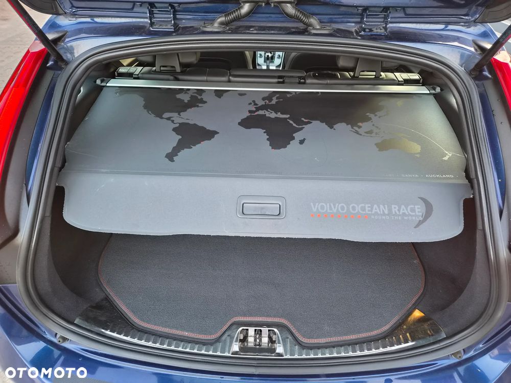 Volvo V60 D4 Drive-E Ocean Race - 22