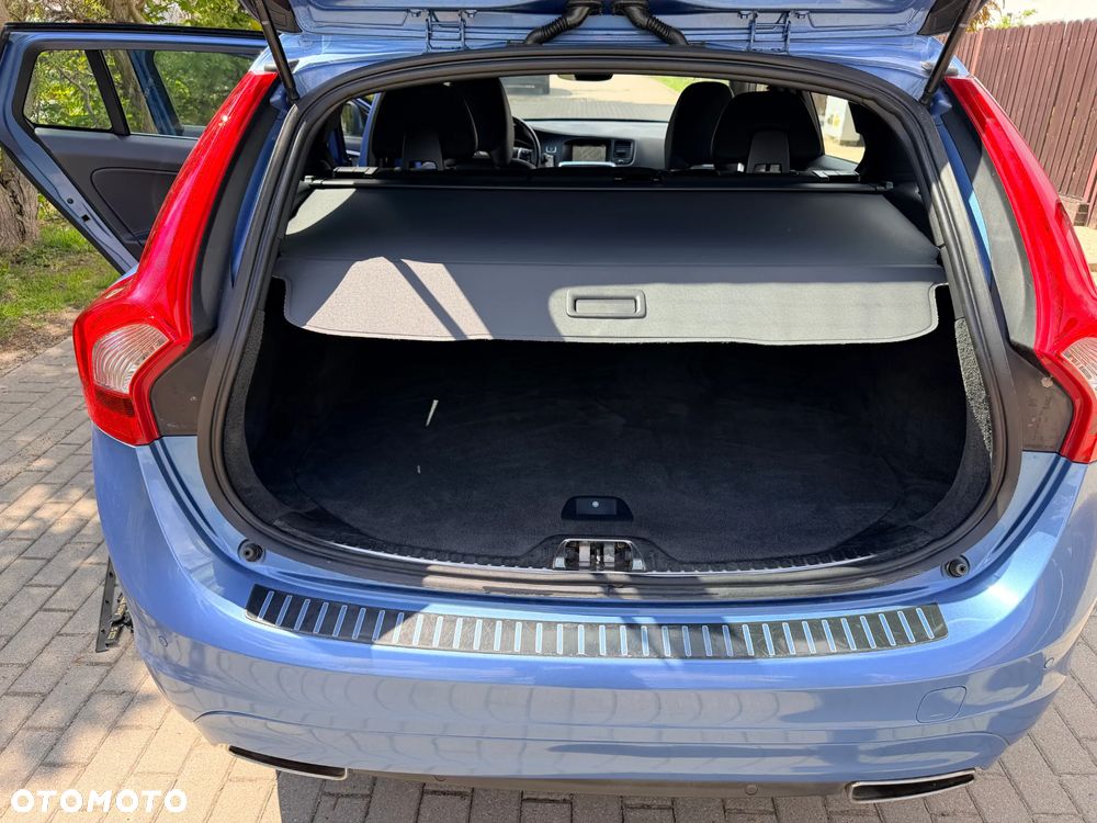 Volvo V60 D4 Drive-E Summum - 12