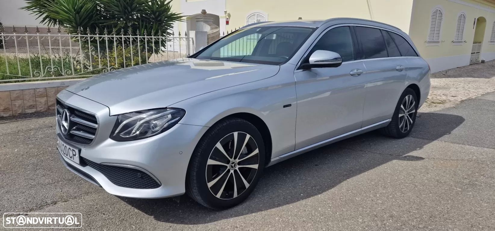 Mercedes-Benz E 300 de Exclusive Line - 1