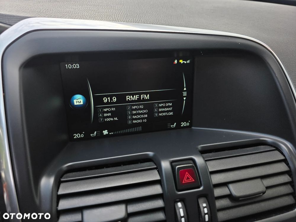 Volvo XC 60 D4 Geartronic Summum - 29