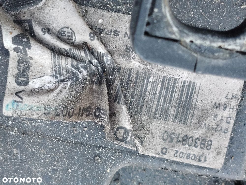 Audi A4 B6 lampa przednia prawa lewa Xenon - 6