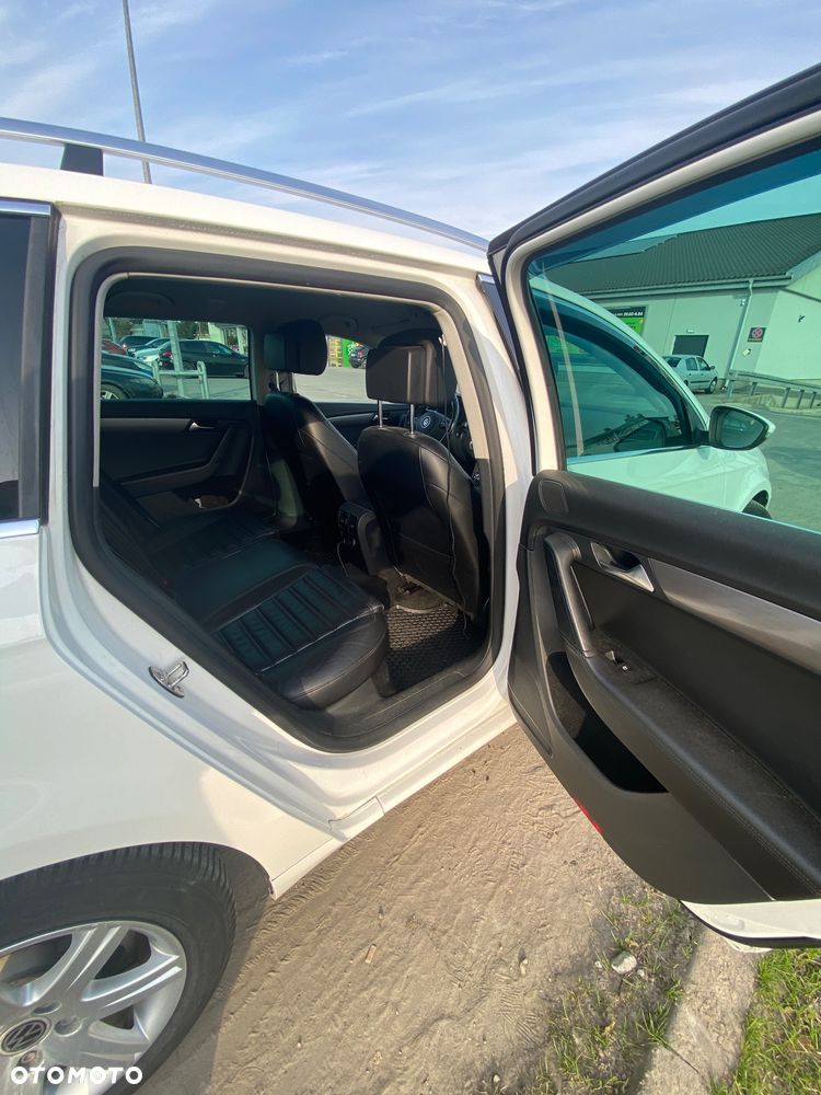 Volkswagen Passat 2.0 TDI 4Mot Highline DSG - 4