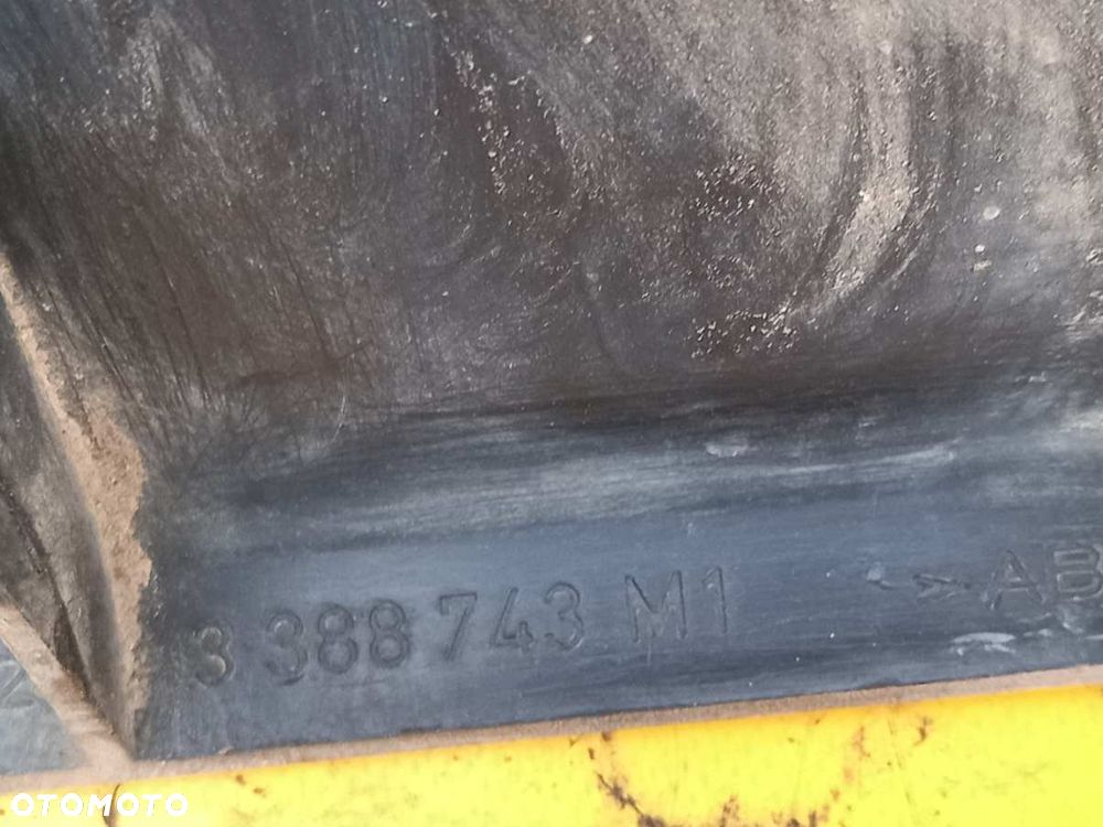 Ramka filtra kabinowego Massey Ferguson 8150 - 6