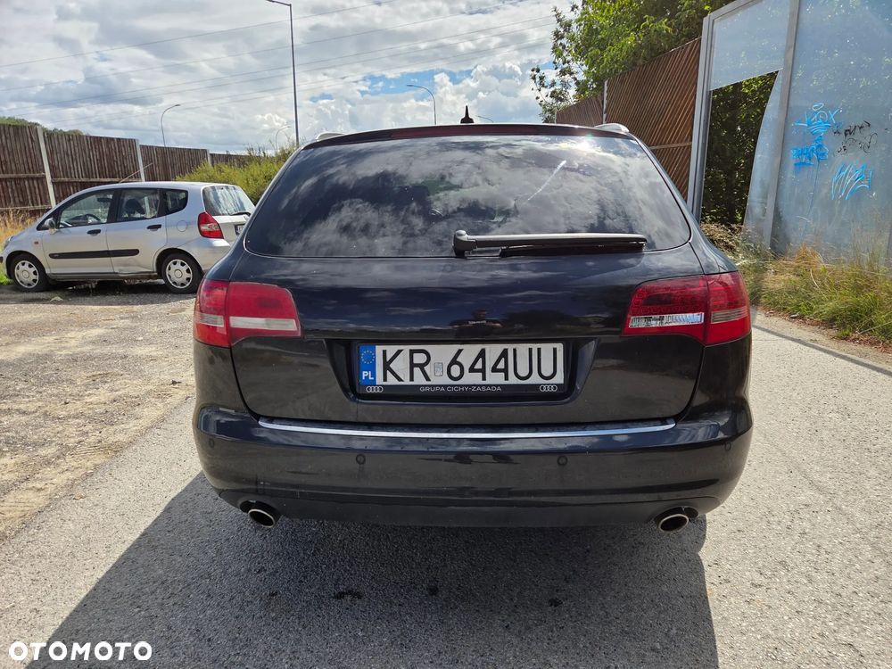 Audi A6 Avant - 11