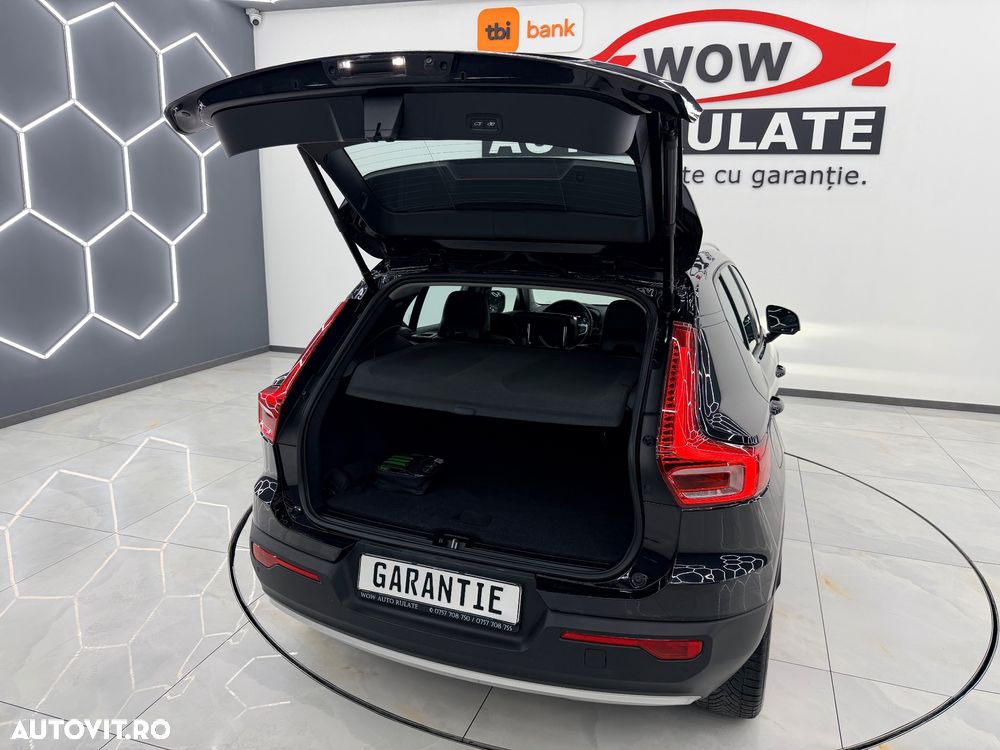 Volvo XC 40 D3 Geartronic Momentum Pro - 19