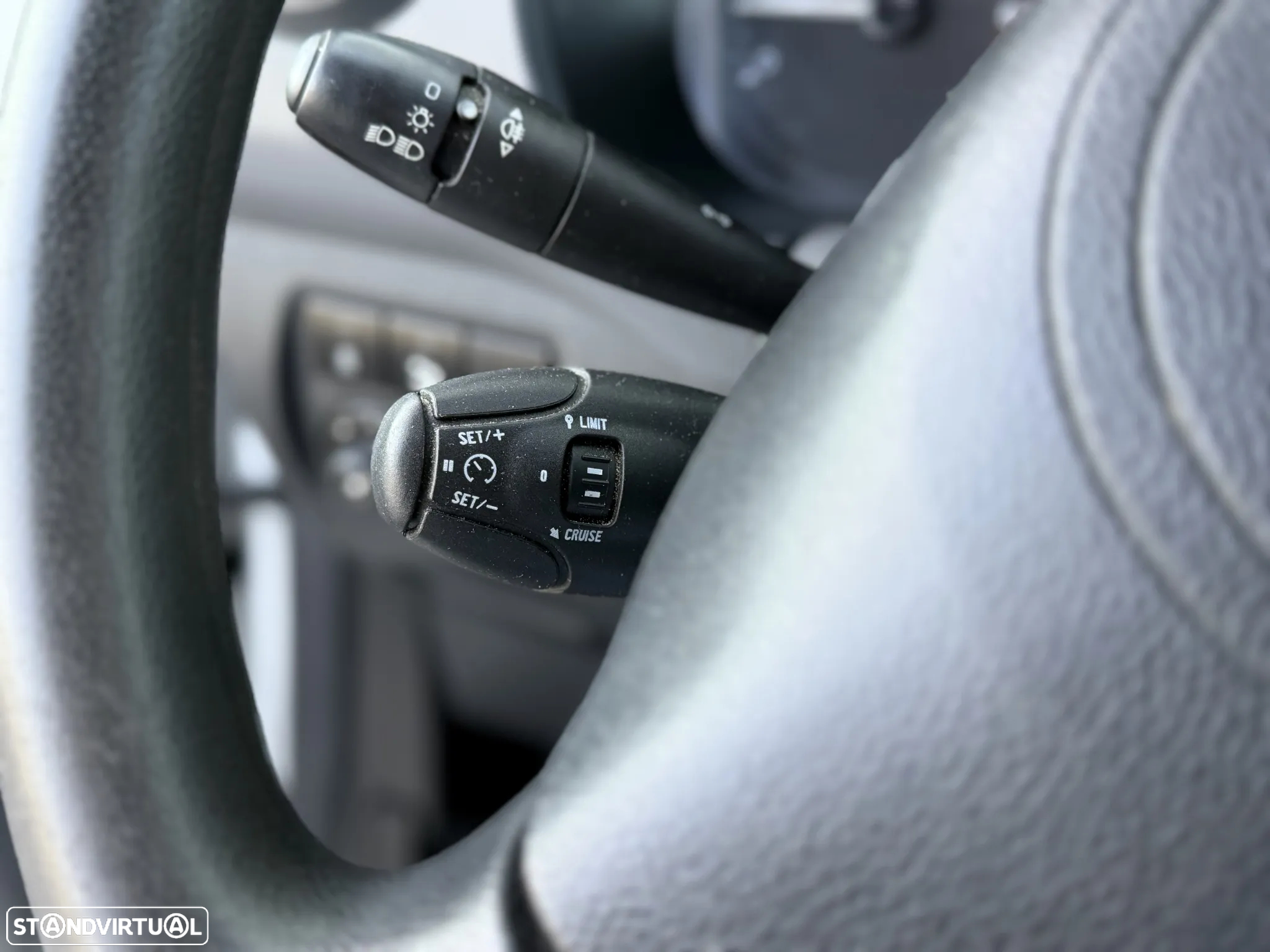 Citroën Berlingo 1.6 BlueHDi 100 Longa - 36