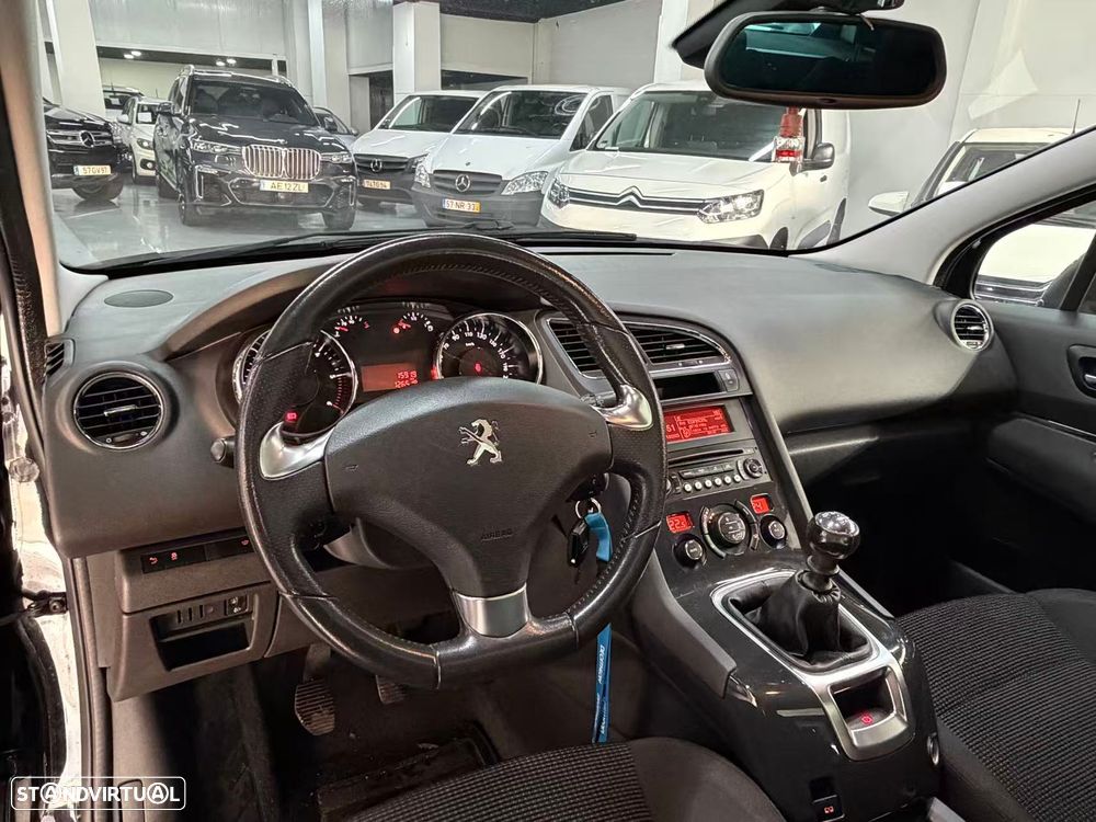 Peugeot 5008 1.6 BlueHDi Style - 11