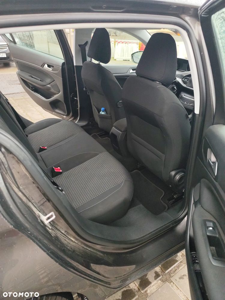 Peugeot 308 1.6 BlueHDi Allure S&S - 11