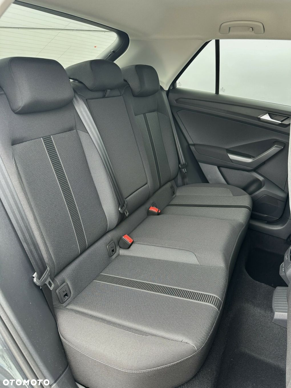 Volkswagen T-Roc 1.5 TSI Life DSG - 7