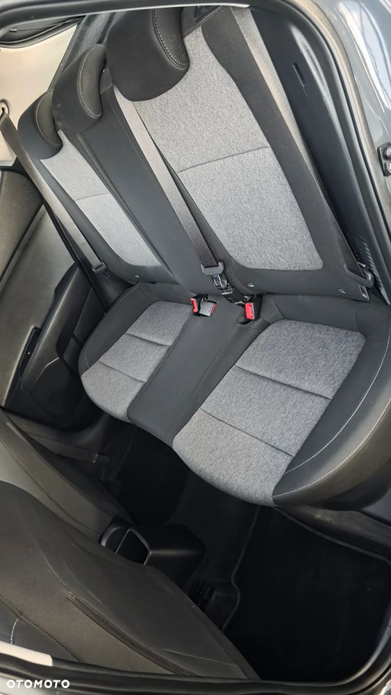 Kia Stonic - 9