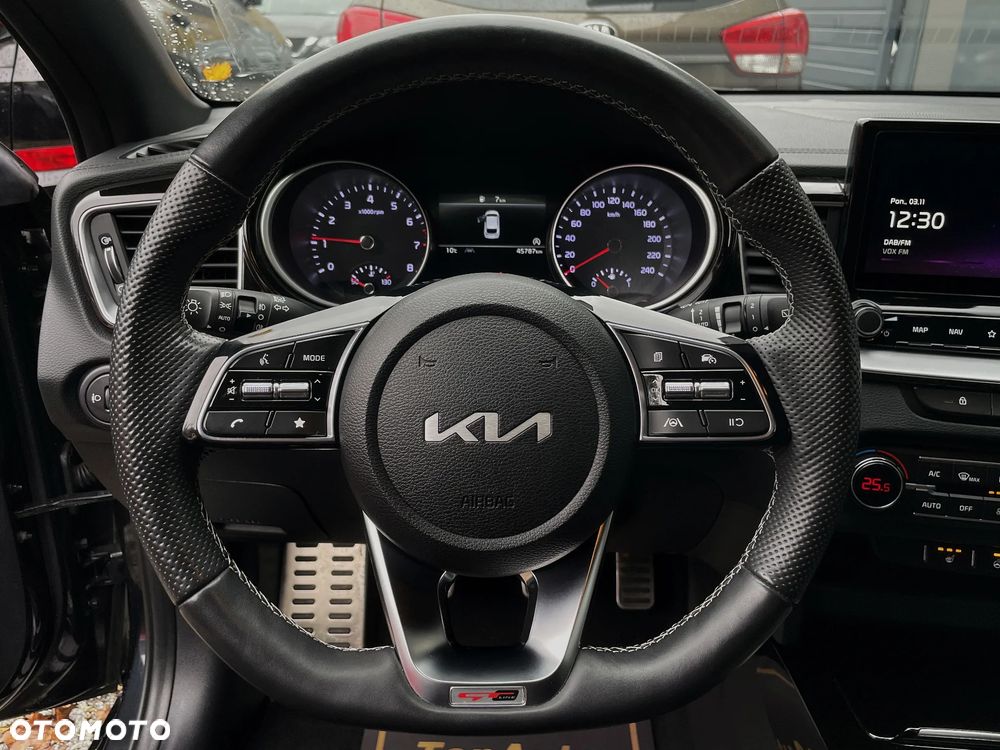 Kia ProCeed 1.5 T-GDI GT Line - 22
