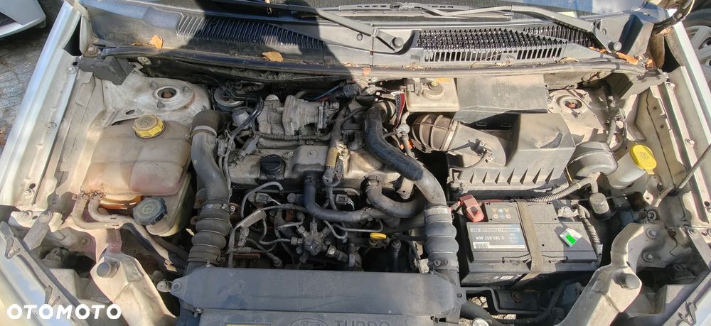 Ford Transit Connect - 14