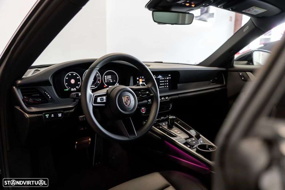 Porsche 911 (992) Carrera S - 7