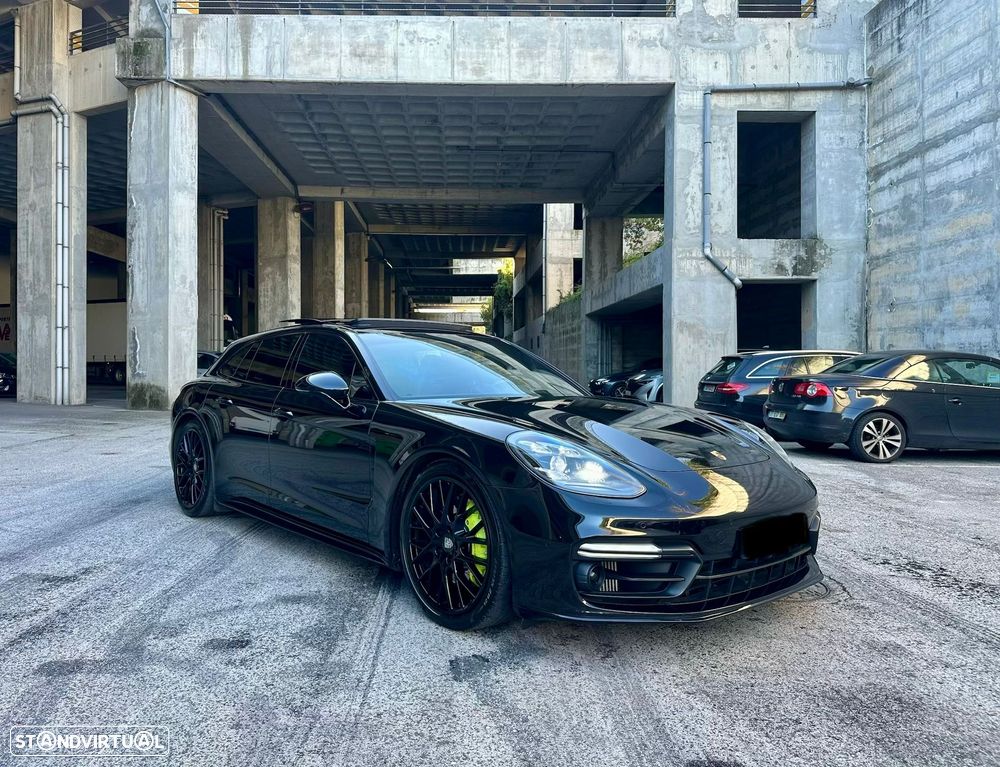 Porsche Panamera Sport Turismo 4S E-Hybrid - 8