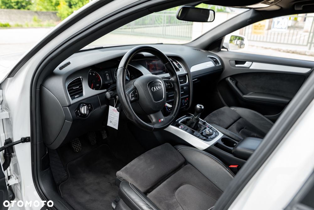 Audi A4 Avant 2.0 TFSI quattro S line Sportpaket - 15