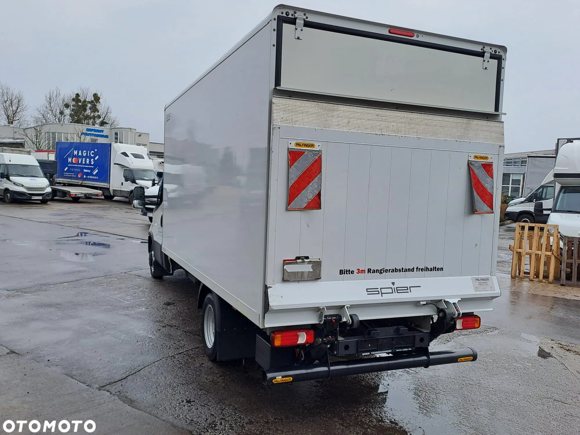 Iveco 35C16H  kontener + winda 750kg - 4