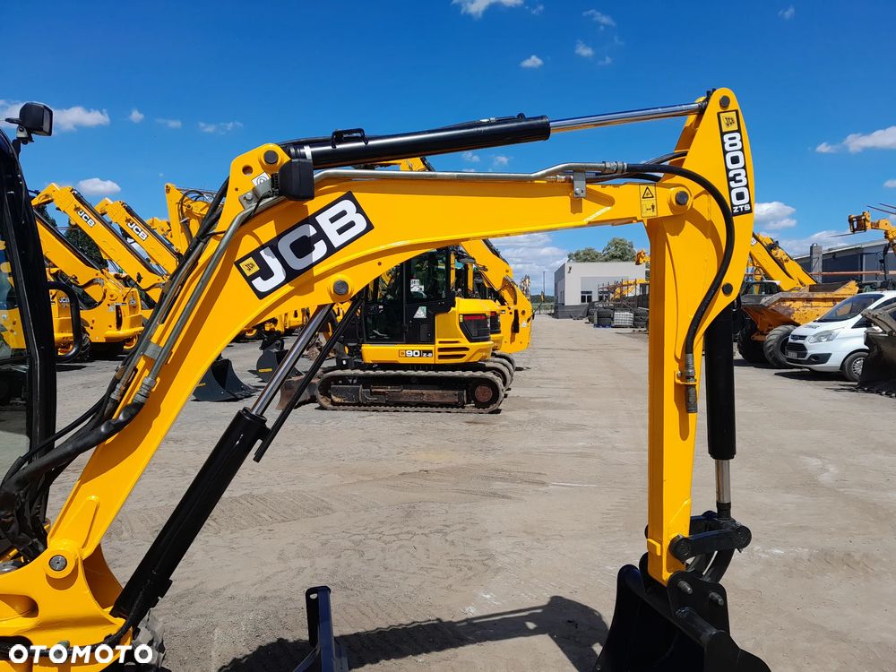 JCB 8030 2013r - 8