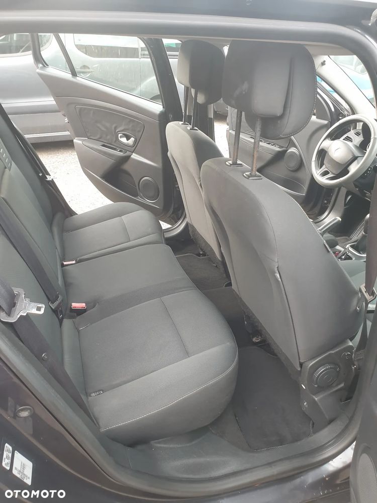 Renault Megane 1.5 dCi Expression - 13