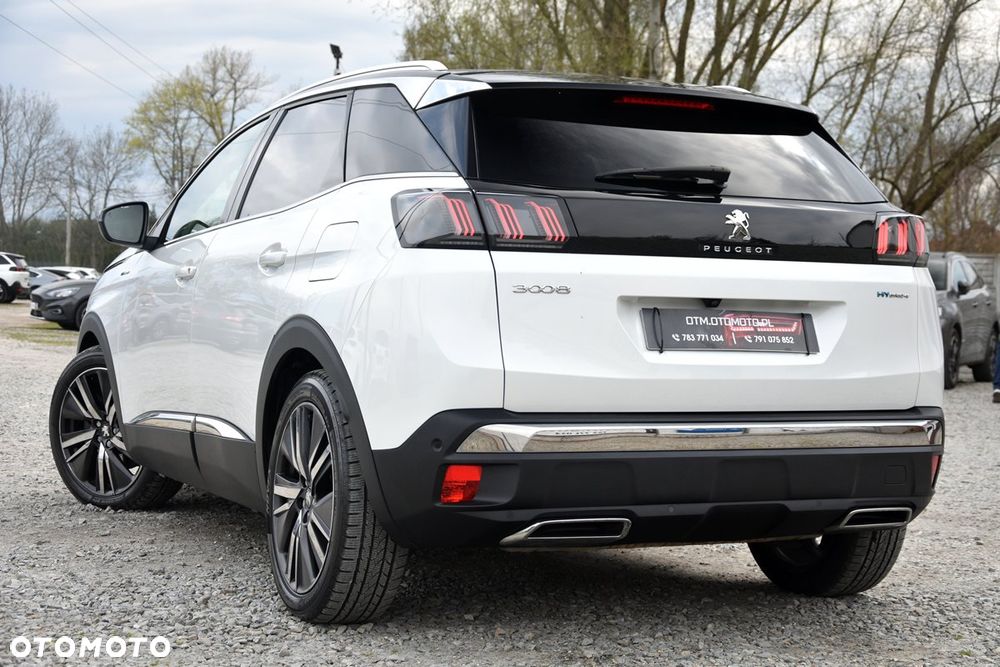 Peugeot 3008 1.6 PureTech HYbrid4 GT Line S&S EAT8 - 12