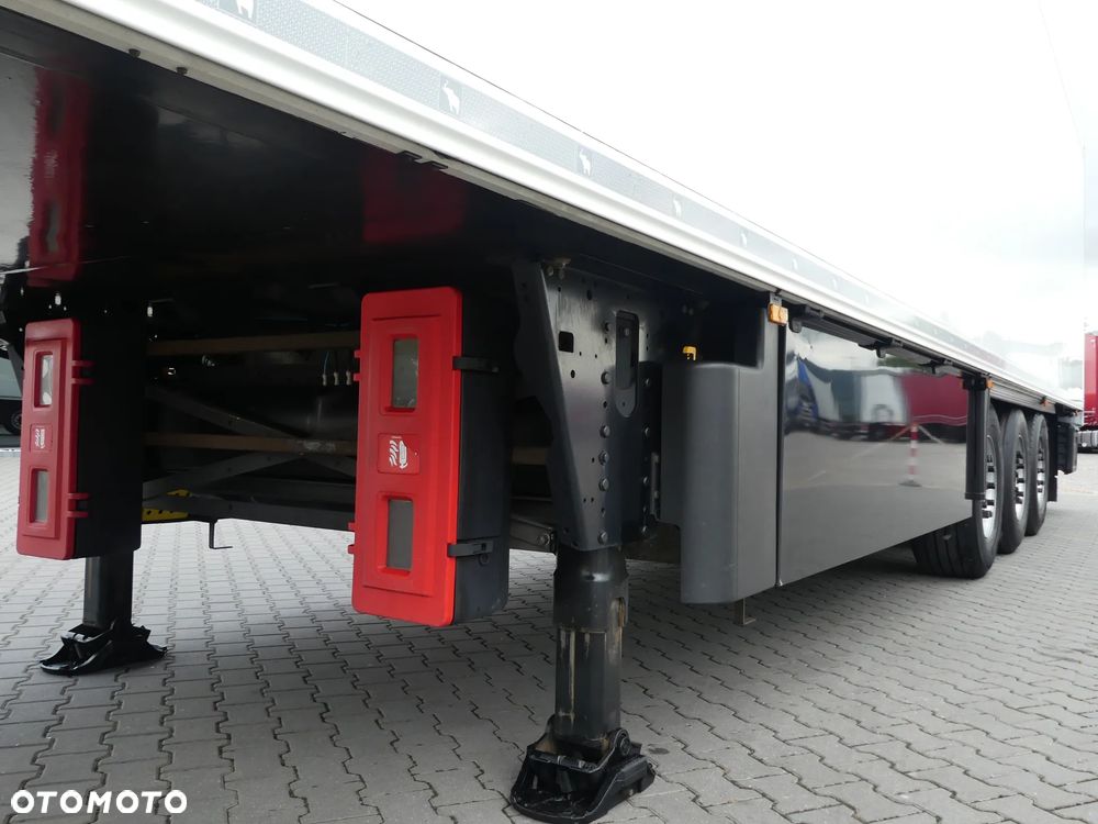 Schmitz Cargobull CHŁODNIA / OŚ PODNOSZONA / 3600 MTH / KWIATOWA / - 21