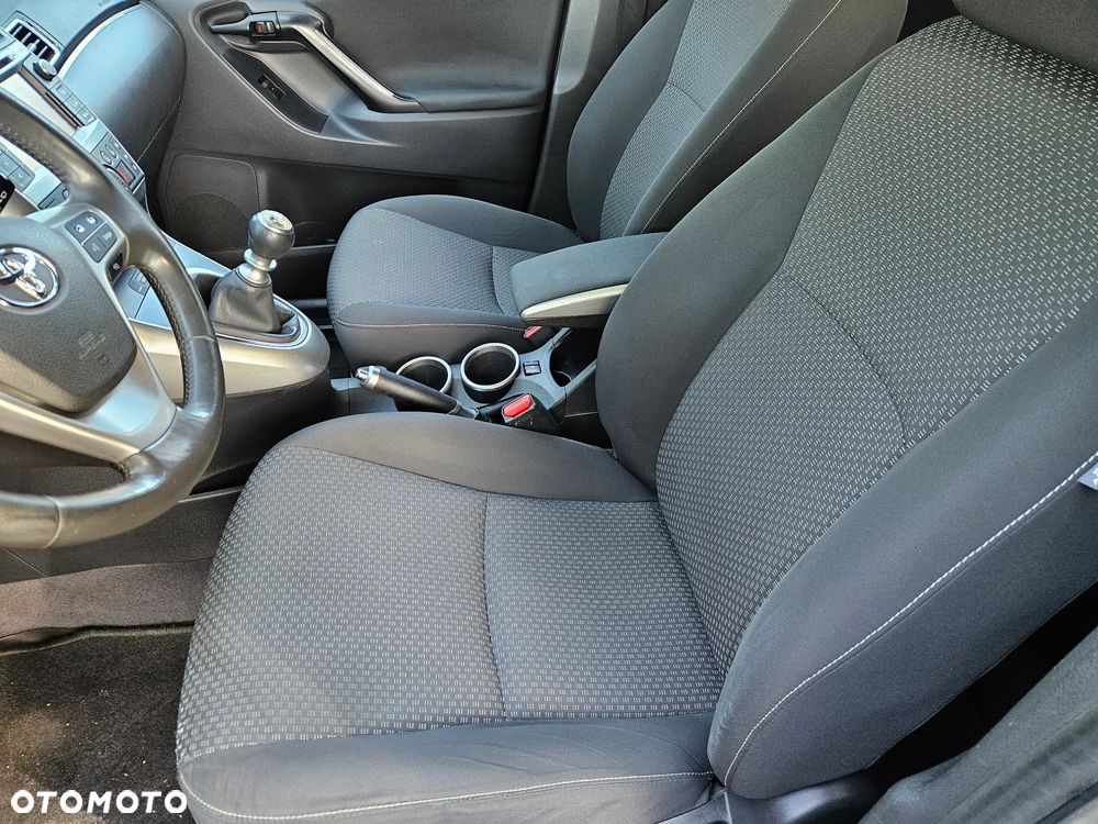 Toyota Verso 1.8 5-Sitzer Life - 13