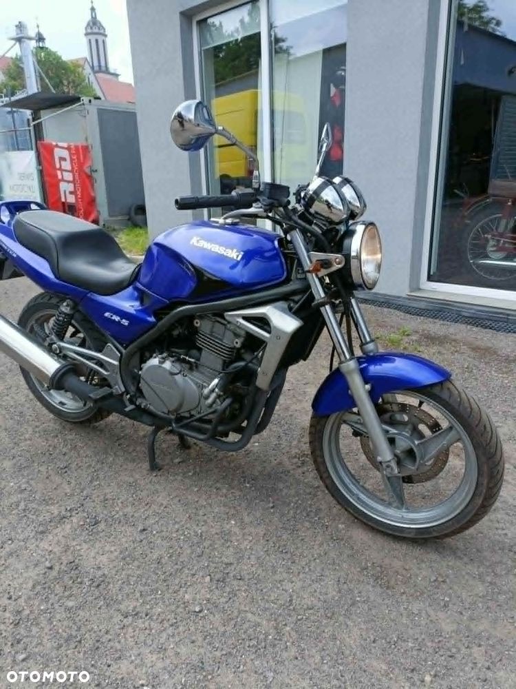 Kawasaki ER - 2